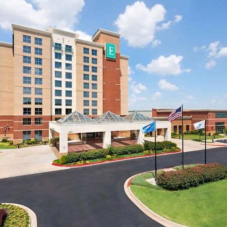 Embassy Suites By Hilton Norman Hotel & Conference Center Bagian luar foto