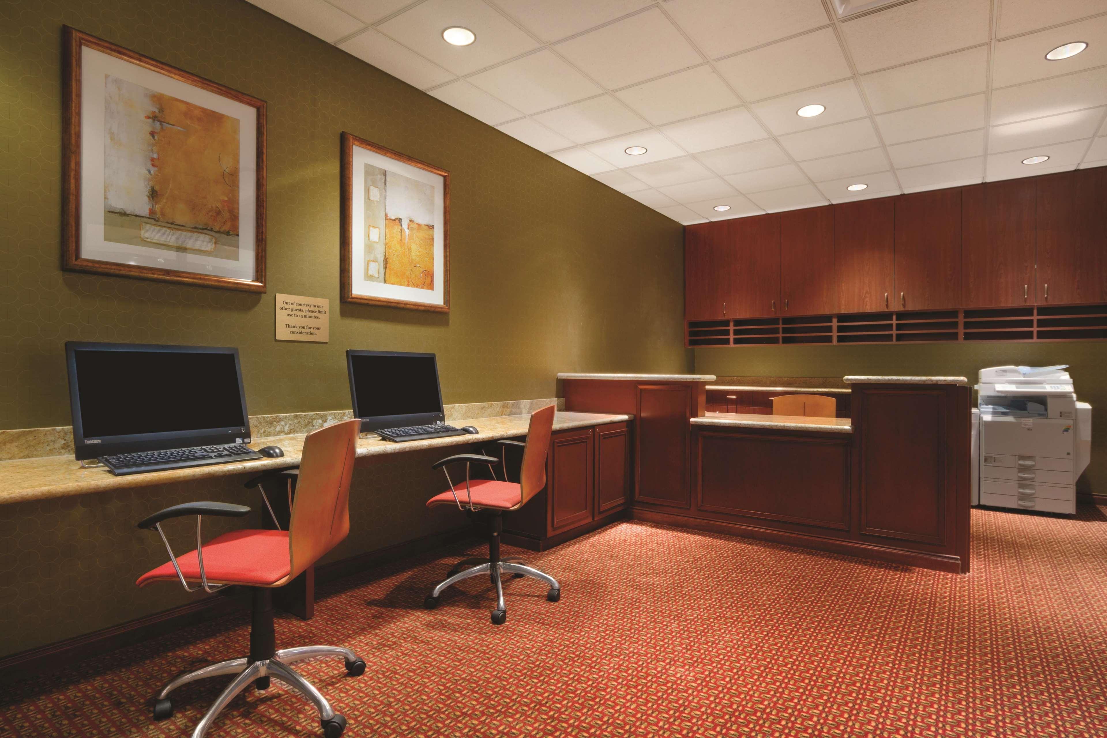 Embassy Suites By Hilton Norman Hotel & Conference Center Fasilitas foto